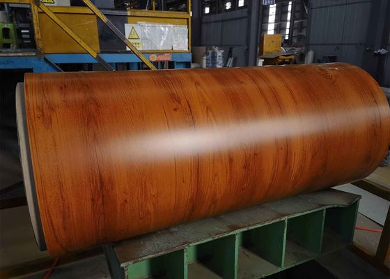 Arkusz aluminiowy z ziaren drewna w zwojach w budownictwie i dekoracji