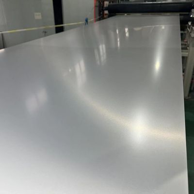 PE / PVDF / SMP Kolorowo powlekany aluminiowy zwoj do drzwi rolety grubość 1,00 mm