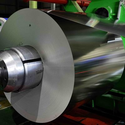 Przedmalowana cewka aluminiowa dla poprawy estetyki i ochrony w różnych zastosowaniach