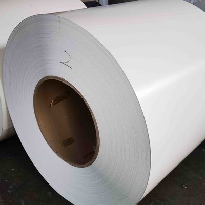 Przedmalowana cewka aluminiowa - trwały i atrakcyjny wybór dla potrzeb budowlanych