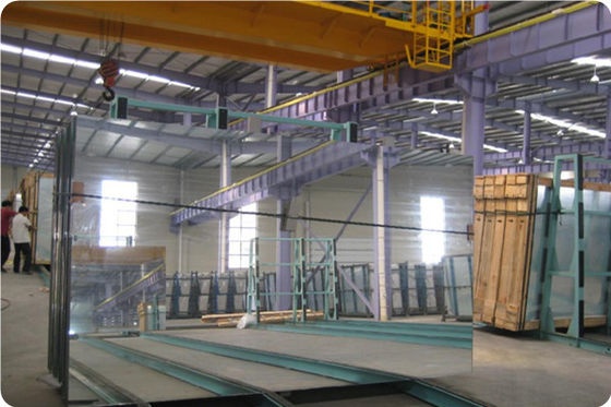 Stop 1085 0,4 mm grubości Srebro aluminiowe lustrzane arkusze z odblaskiem powyżej 96% do produkcji paneli słonecznych
