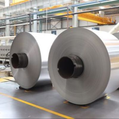 Taśma aluminiowa ze stopu aluminium 3003 na zewnętrzny płaszcz kabla, grubość 0,3–0,6 mm, szerokość dostosowywana, powłoka antykorozyjna