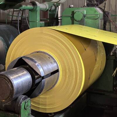 Blacha aluminiowa powlekana AA3003 – wysokiej jakości materiał okładzinowy do fasad budynków i ścian osłonowych