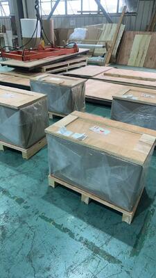 Grubość 0,10 mm i szerokość 45 mm Malowana cewka z folii aluminiowej do produkcji taśm wentylacyjnych z rolkami kalenicowymi