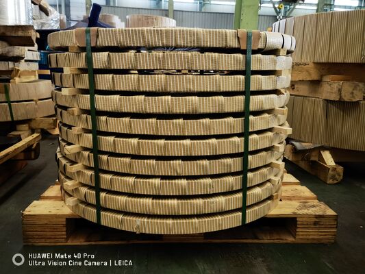 AA6061 H24 0.8MM wstępnie malowana taśma aluminiowa do dekoracyjnych paneli drzwi i okien